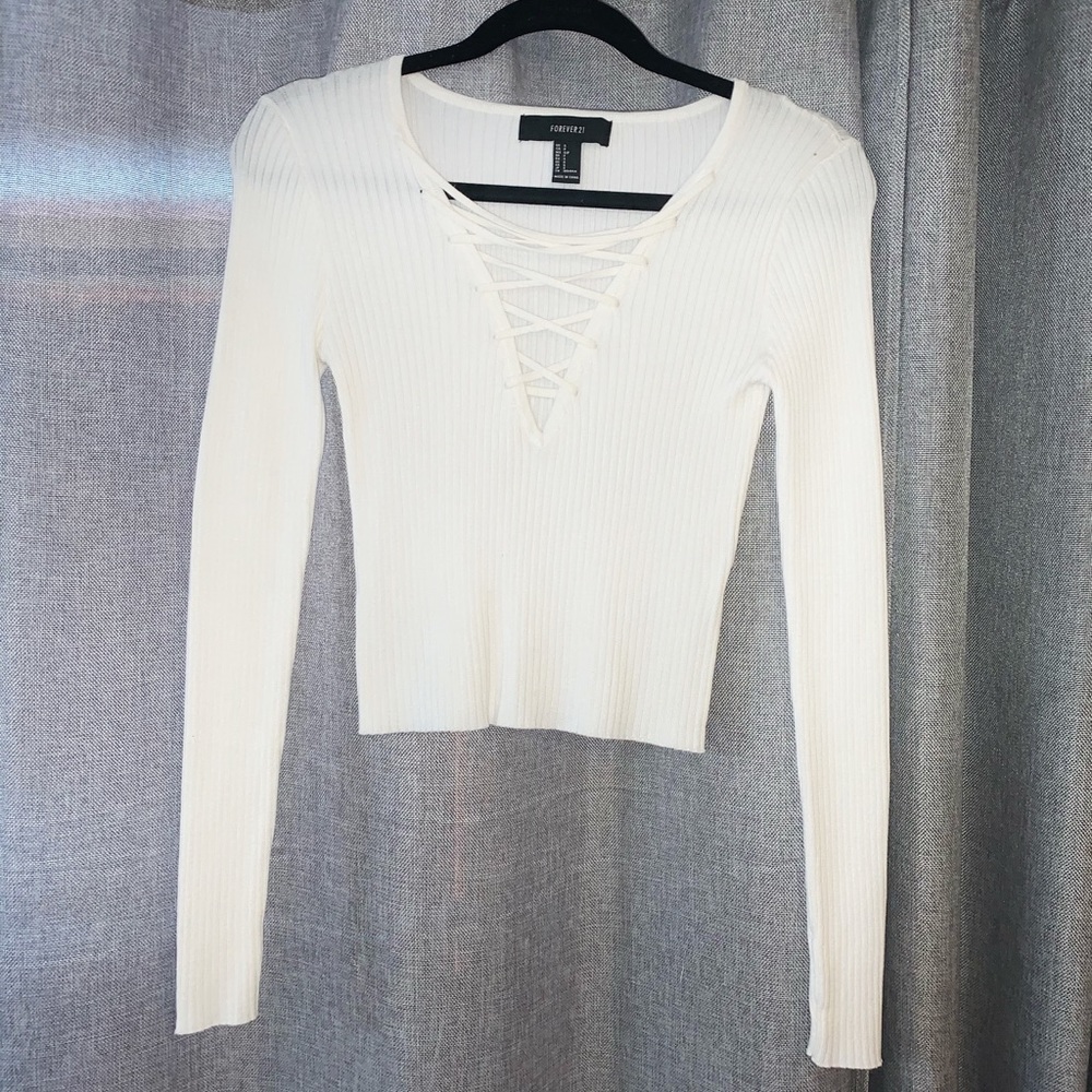 Lace up long sleeve crop top